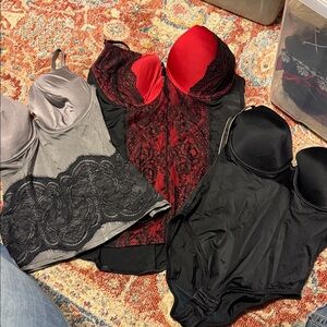 Lace Detail Women's Bra Set - Black, Red, Gray